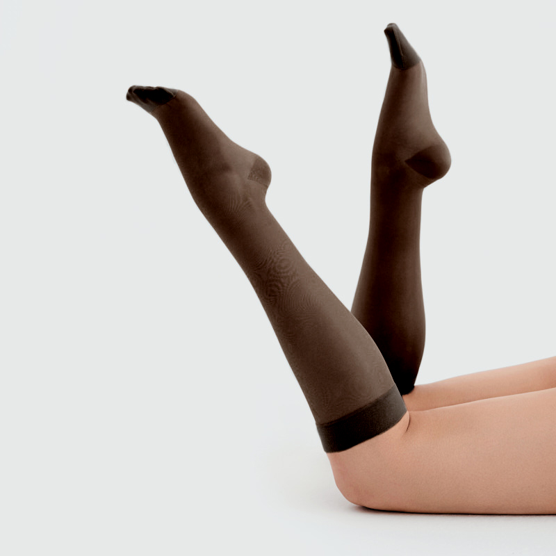 Компрессионные гольфы 1С105 VENOTEKS, 1 класс купить в OrtoMir24